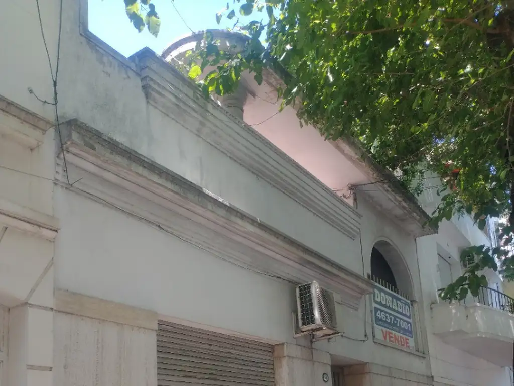 Foto de IMPORTANTE CASA SOBRE LOTE PROPIO, imagen 4