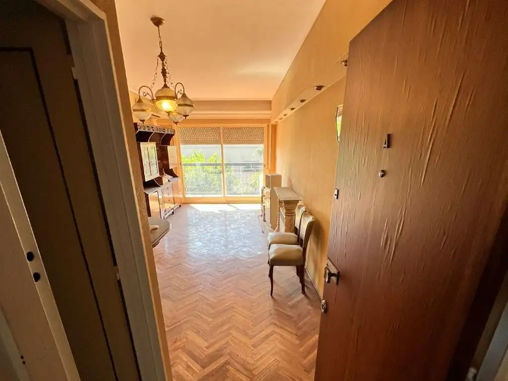 Foto de Departamento 4 Ambientes En Venta Con Cochera - Liniers, imagen 3