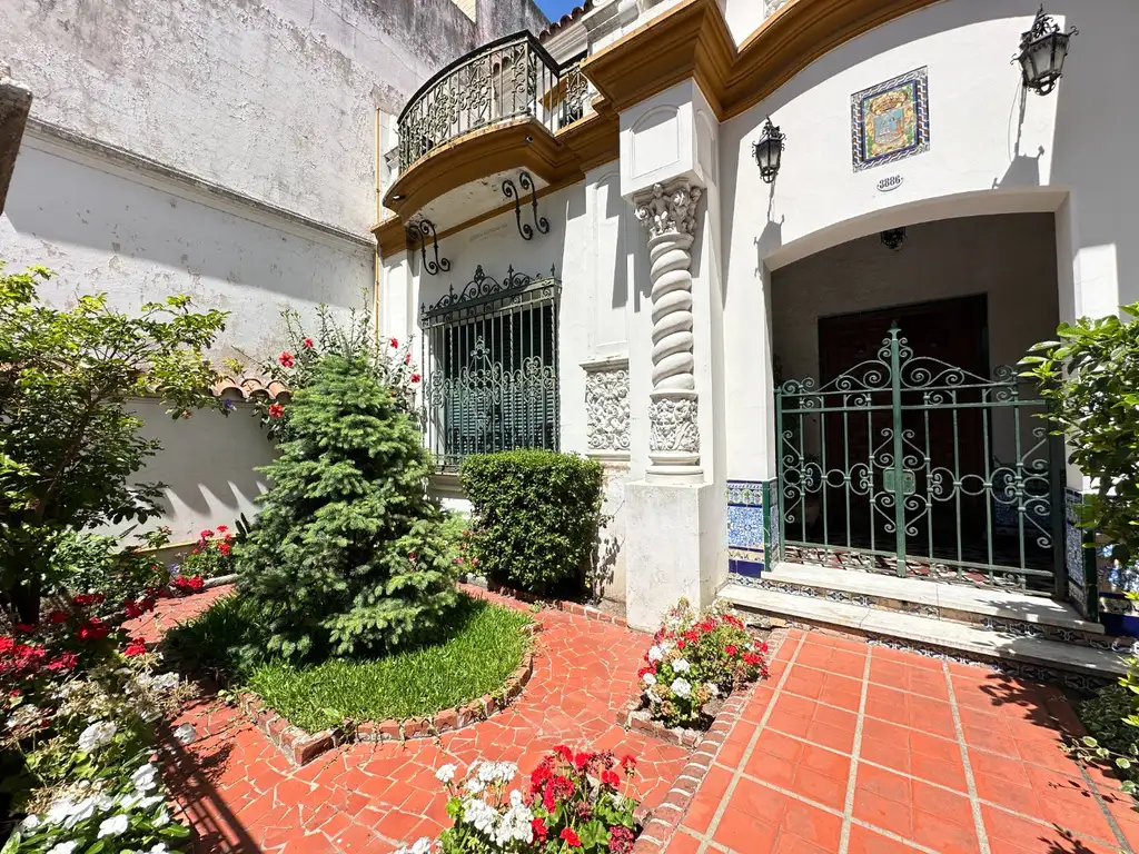 Foto de ICONICA CASA ANDALUZA EN VILLA DEVOTO( ideal resto), imagen 1