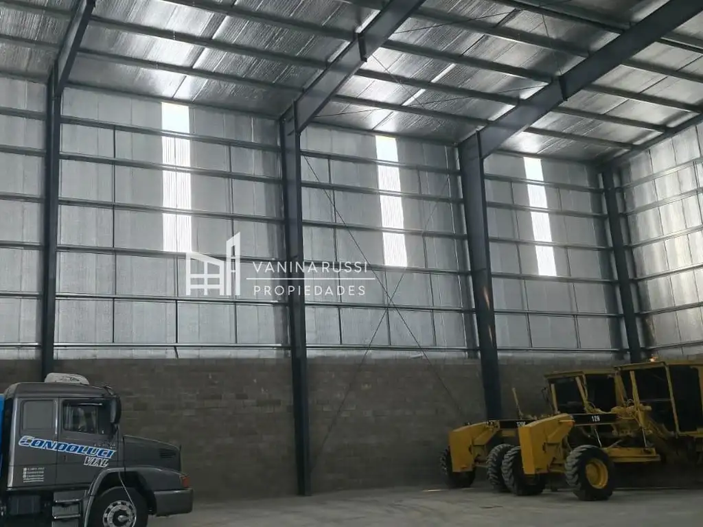 Foto de Galpón en alquiler de 660m2 ubicado en Garín, imagen 3