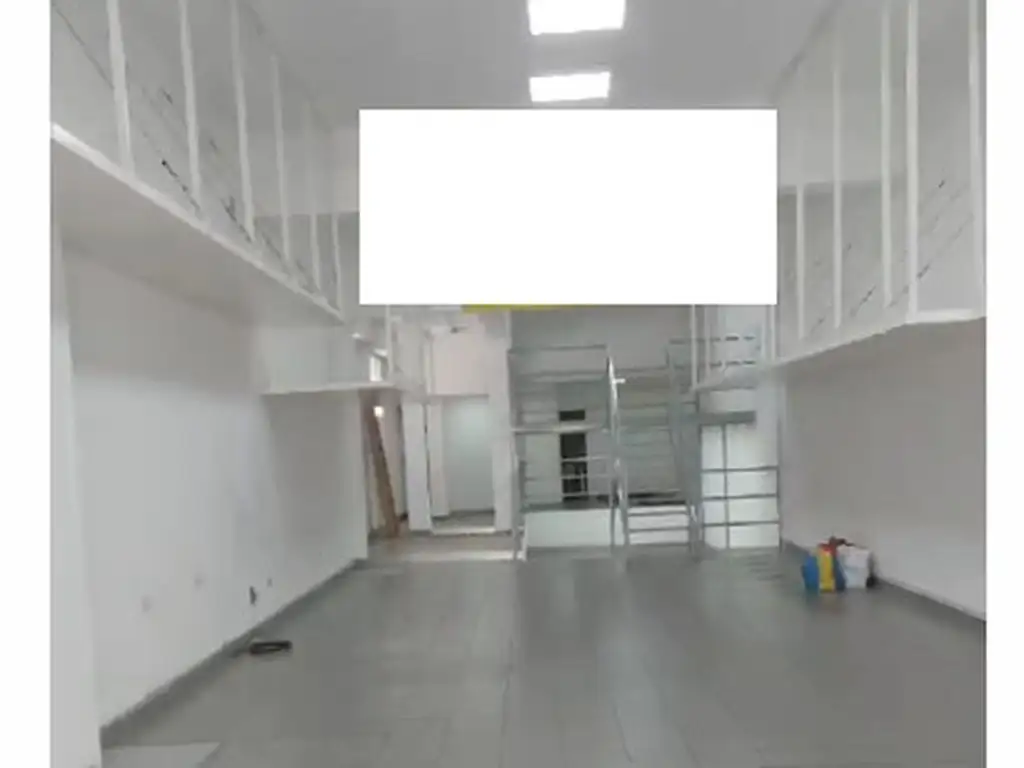 Foto de VENTA DE LOCAL DE 350M2 AL FRENTE SOBRE IMPORTANTE AVENIDA, imagen 1