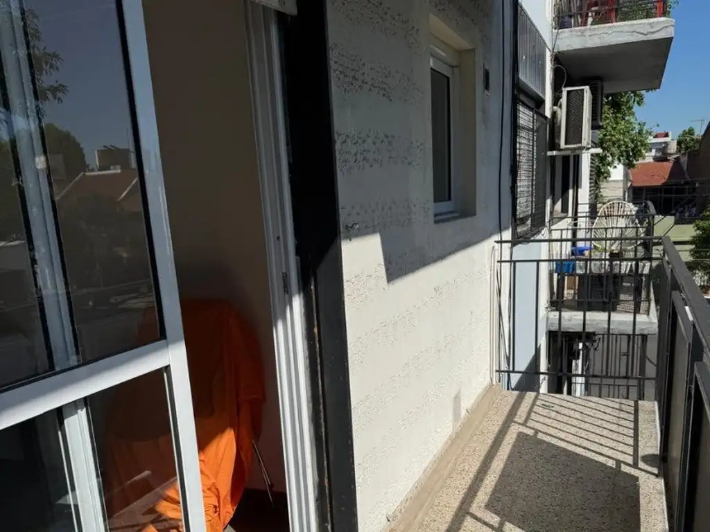 Foto de DEPARTAMENTO 2 AMBIENTES TOTALMENTE REFACCIONADO, imagen 3