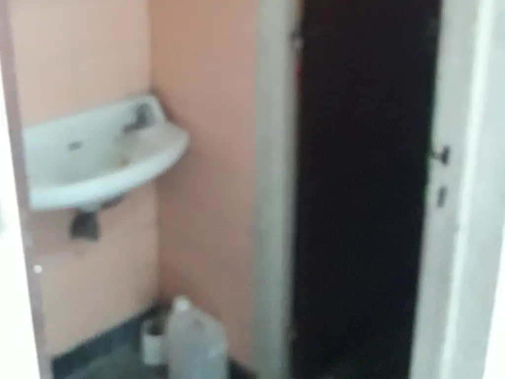 Foto de Excep Casa c-Gje y -Galpon 80 m2 OPORTUNDIAD !!!!, imagen 3