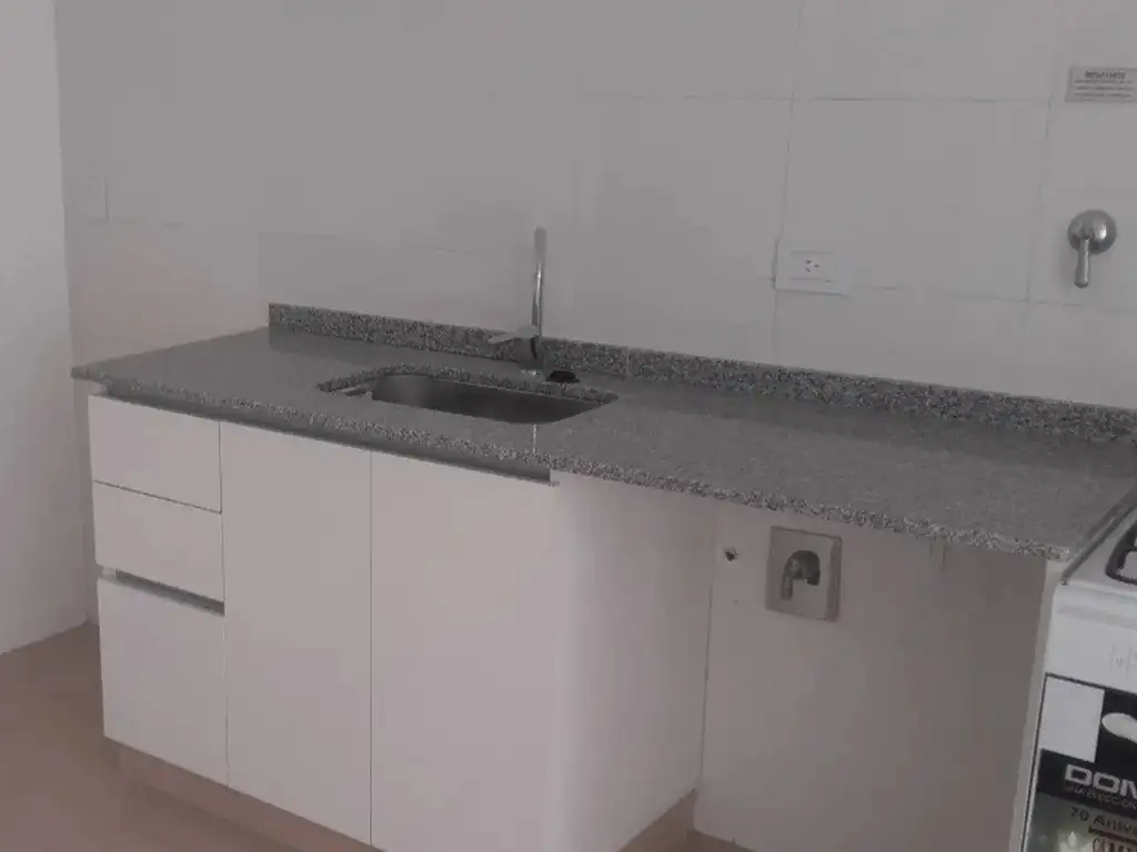 Foto de MONO AMBIENTE CON PATIO, imagen 1