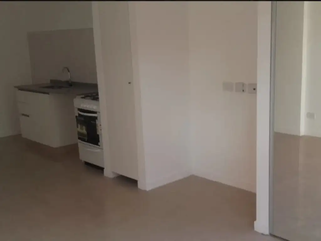 Foto de MONO AMBIENTE CON PATIO, imagen 4