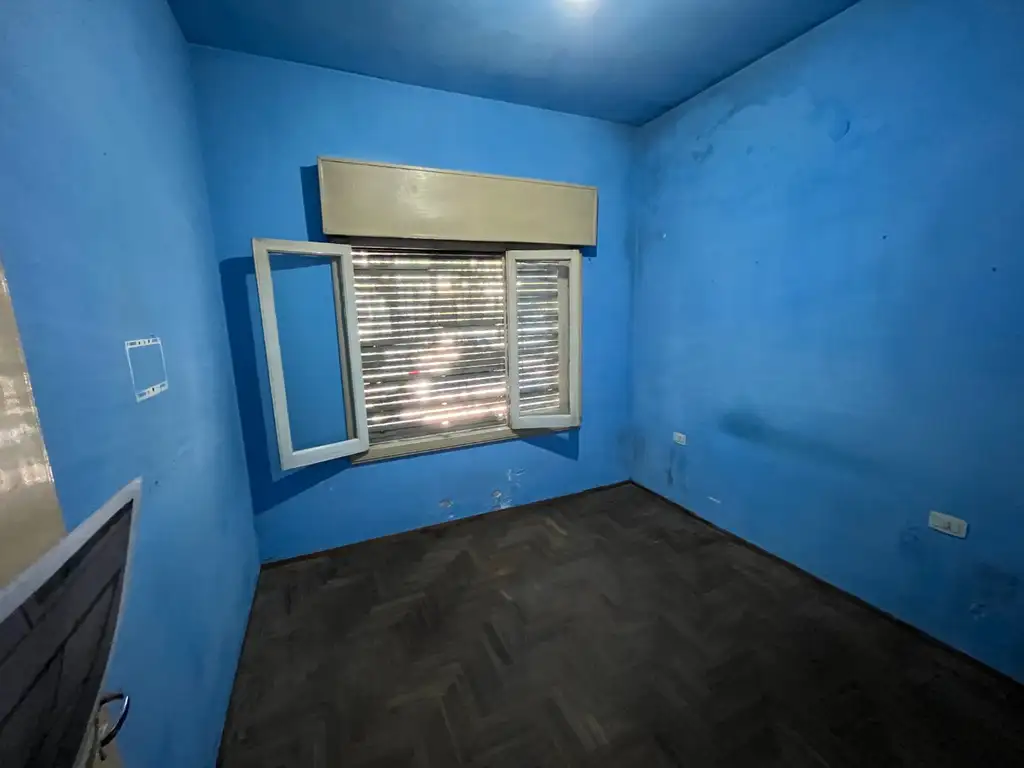 Foto de Casa al frente 3 ambientes muy amplios con quincho y terraza. Escucho, imagen 4