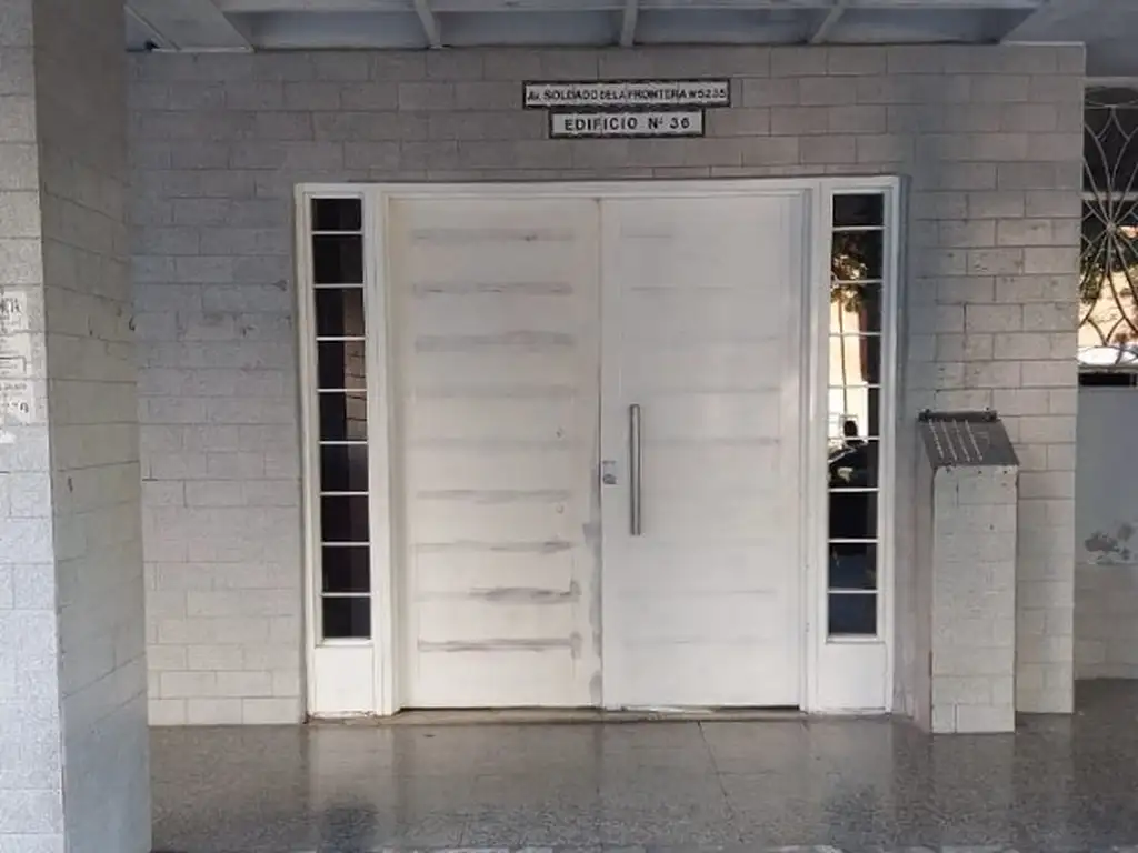 Foto de DEPARTAMENTO 4 AMBIENTES B° GRAL SAVIO, imagen 2