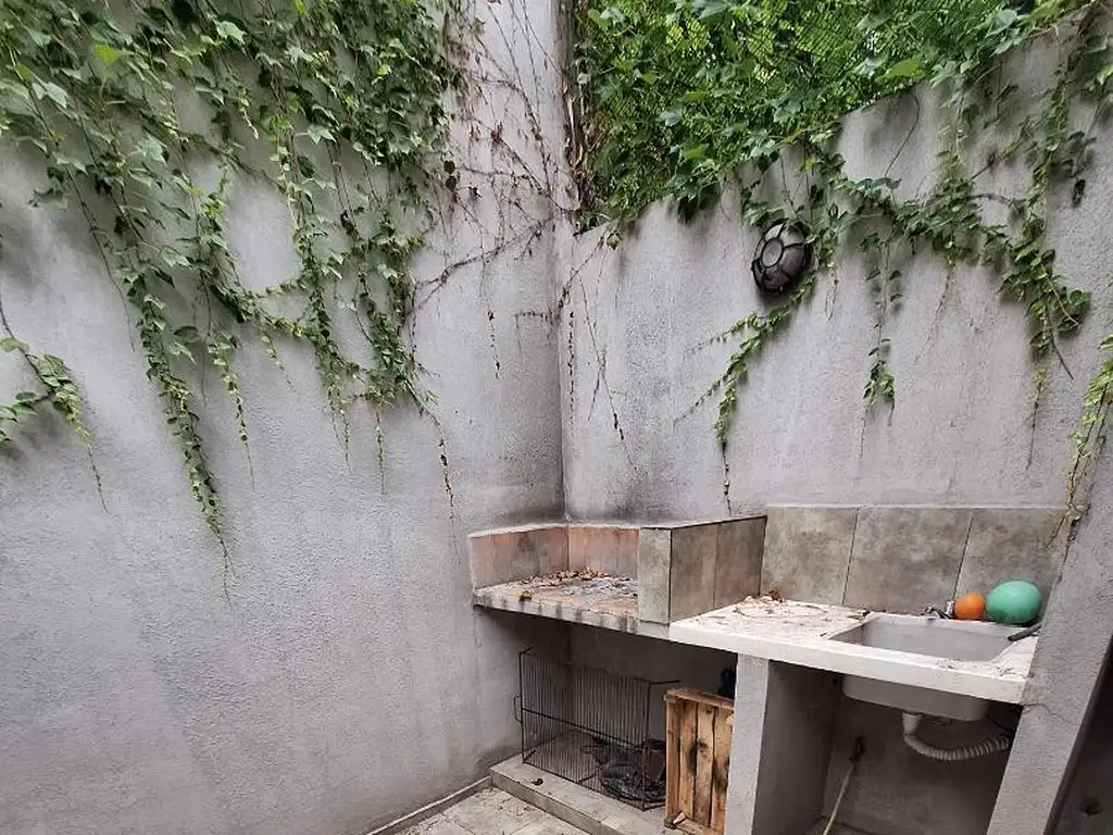 Foto de Alquiler. Duplex 3 ambientes con patio y cochera. Q. C., imagen 4