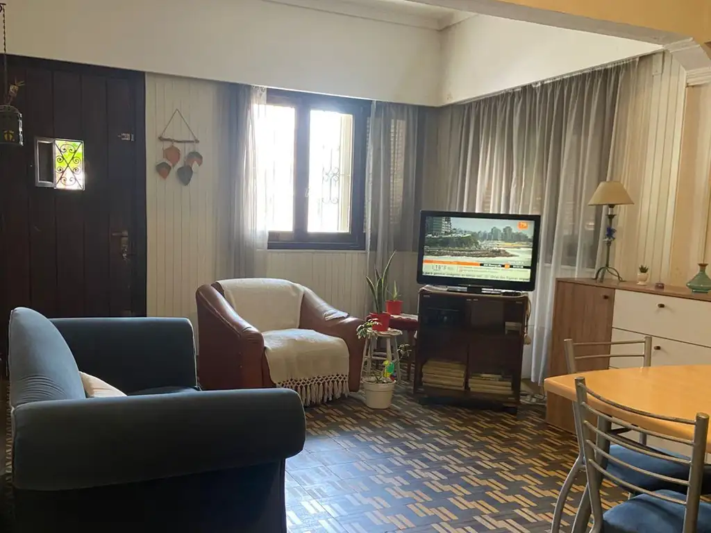 Foto de VENTA. CASA DE 3 AMBIENTES CON LOCAL. CORDOBA Y AVELLANEDA. MAR DEL, imagen 5