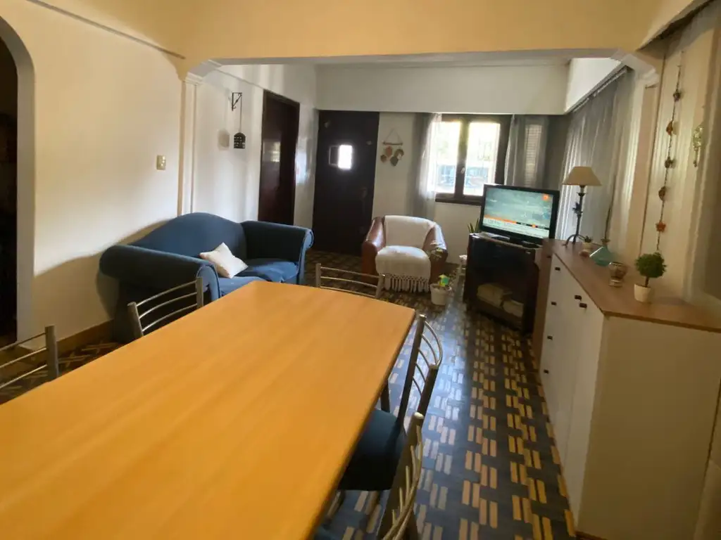 Foto de VENTA. CASA DE 3 AMBIENTES CON LOCAL. CORDOBA Y AVELLANEDA. MAR DEL, imagen 2