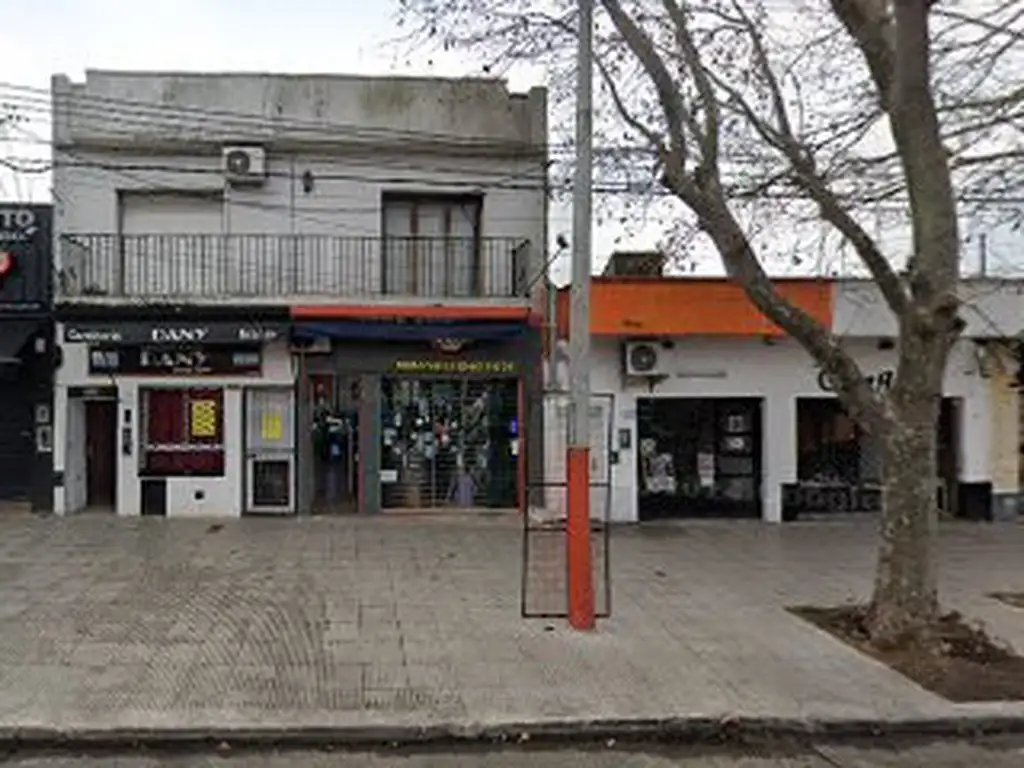 Foto de local sobre avenida, imagen 1