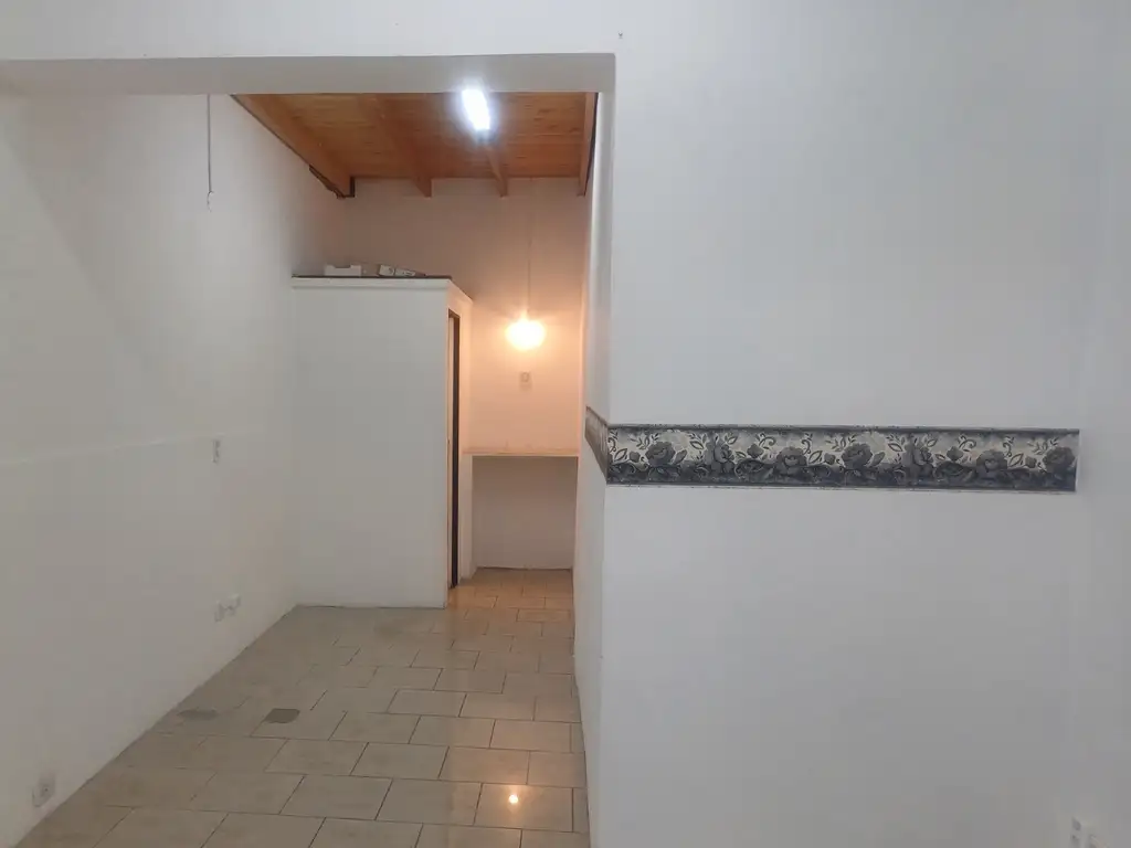 Foto de Local 28 m2 - Campana Centro., imagen 5