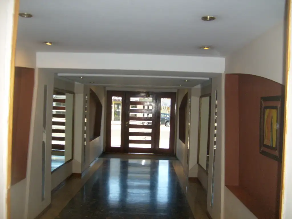 Foto de VILLA DEL PARQUE 3 AMBIENTES 6° PISO AL FRENTE CON BALCÓN CORRIDO (VER, imagen 4