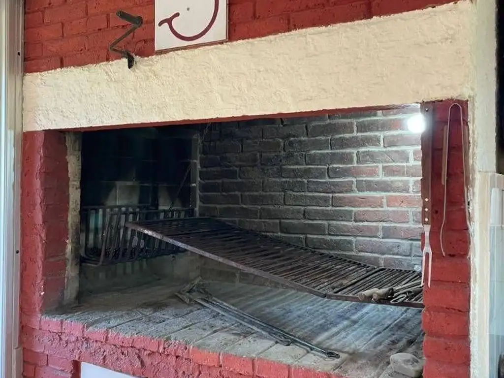 Foto de Alquiler Casa En Playa Grande, A 2 Cuadras De La Playa! Totalmente, imagen 3