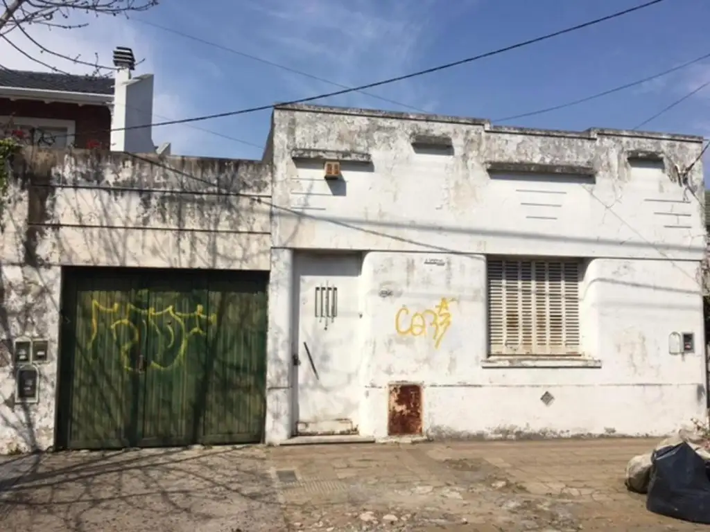 Foto de Galpon Haedo Congreso 1500 220 mts2 + casa antigua, imagen 4