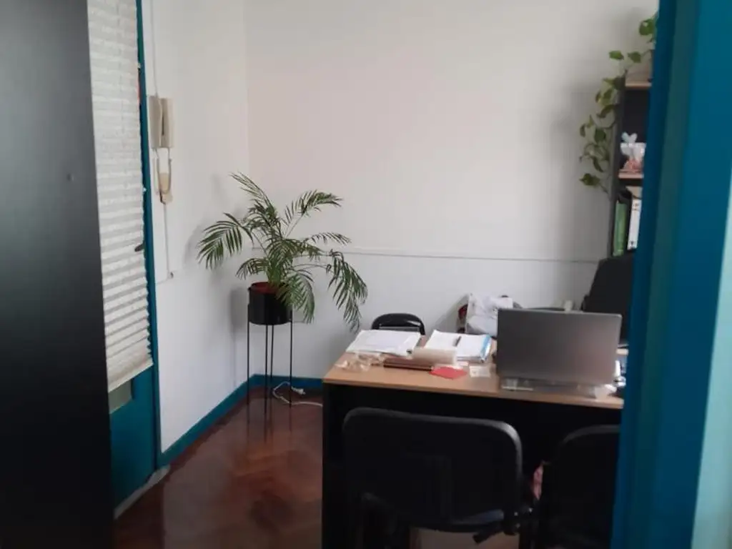 Foto de Alquiler de Oficina . Oportunidad. Monserrat, imagen 3