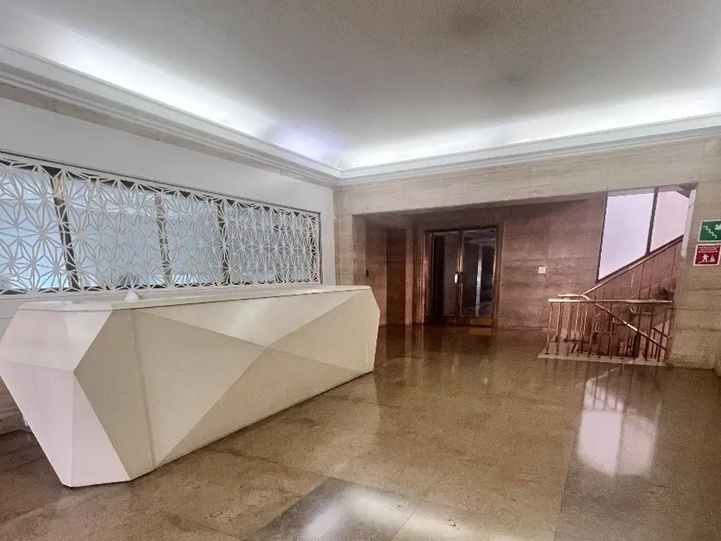 Foto de Oficina 620m2 más cochera, imagen 3