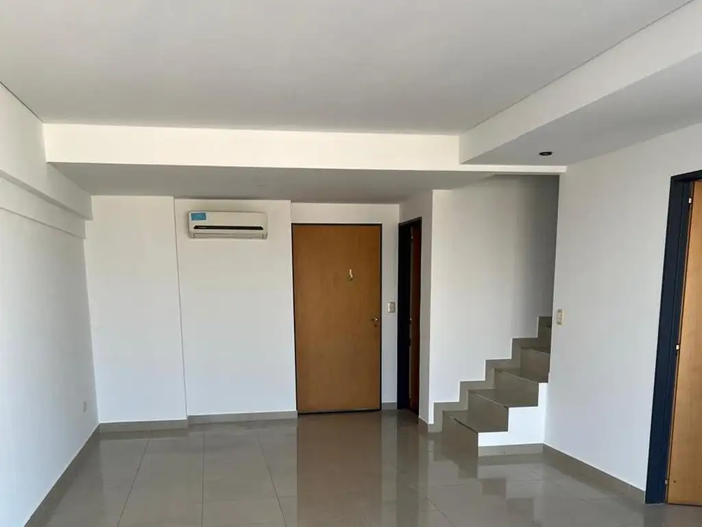 Foto de Departamento de tres ambientes con cochera, imagen 4
