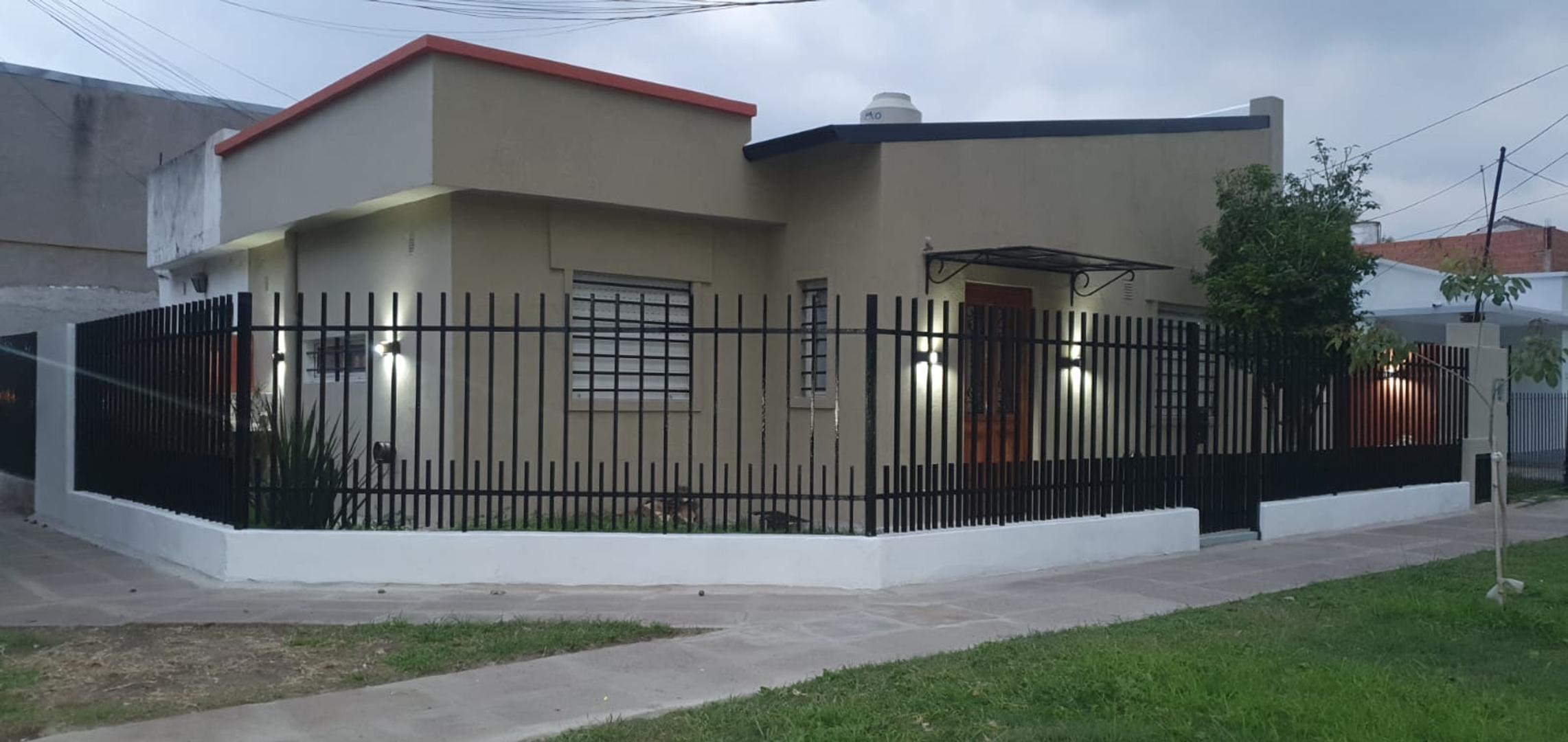 Foto de EXCELENTE PH ALFRENTE DE 3 AMB CON PEQUEÑO PATIO Y LAVADERO, imagen 2
