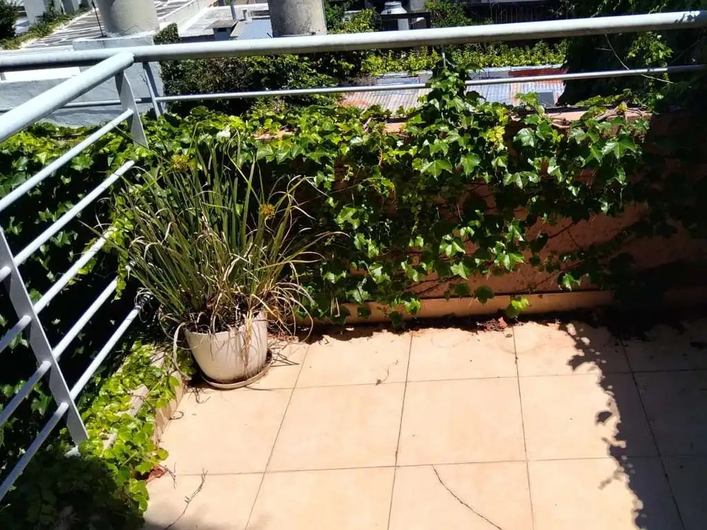 Foto de Vendo Depto. excelente estado tipo duplex, contrafrente/ balcon, 2, imagen 1
