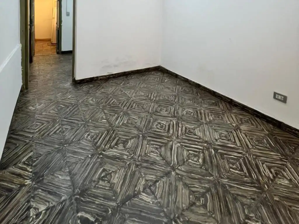 Foto de ALQUILER COMERCIAL ! Ideal para Oficina -, imagen 5