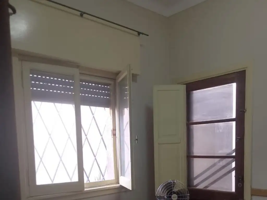Foto de Casa 4 Amb con Patio solo COMERCIAL, imagen 5