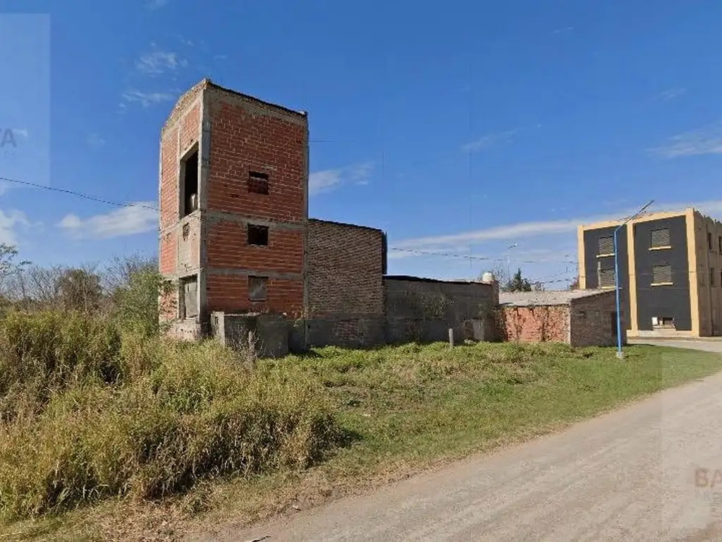 Foto de ¡VENDE/PERMUTA por VEHÍCULO! Galpón en calle Rivadavia esq. Echeverría, imagen 4