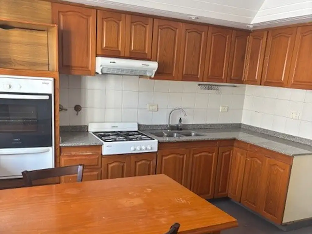 Foto de ALQUILER DUPLEX EXCELENTE UBICACION Y MUY BUEN ESTADO, imagen 5
