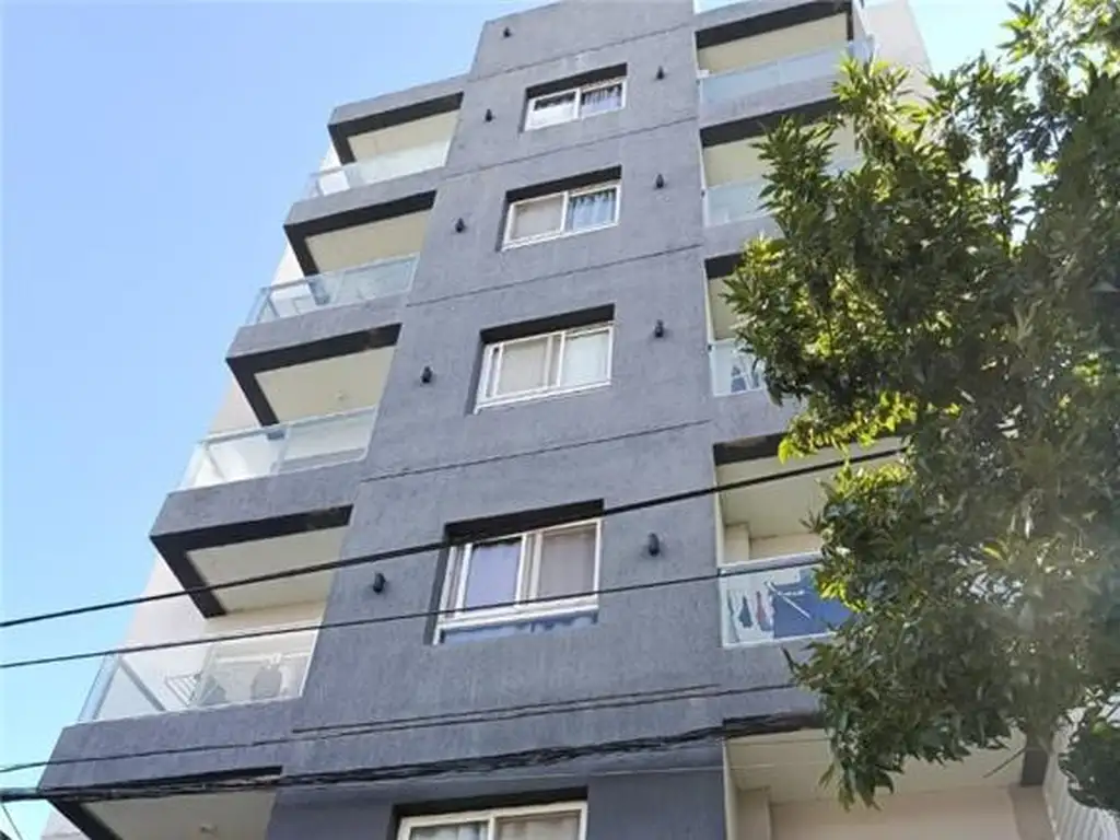 Foto de DEPARTAMENTO 2 AMBIENTES - VILLA CENTENARIO, RESISTENCIA, imagen 1