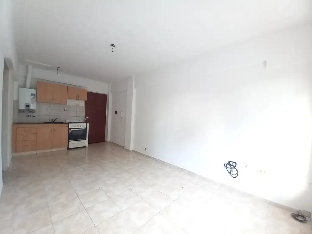 Foto de 1 dormitorio, luminoso, balcón al frente, imagen 2