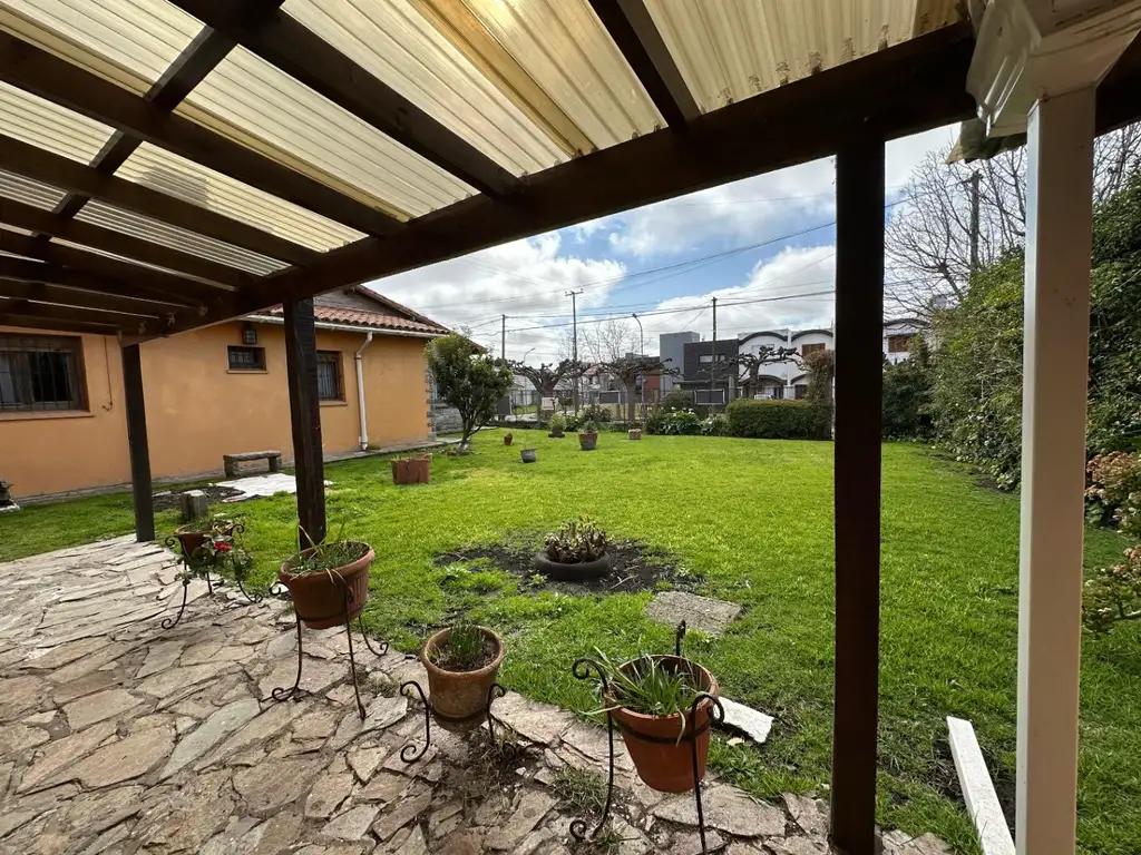 Foto de VENTA Chalet Mar del Plata 4 ambientes Punta Mogotes, imagen 1