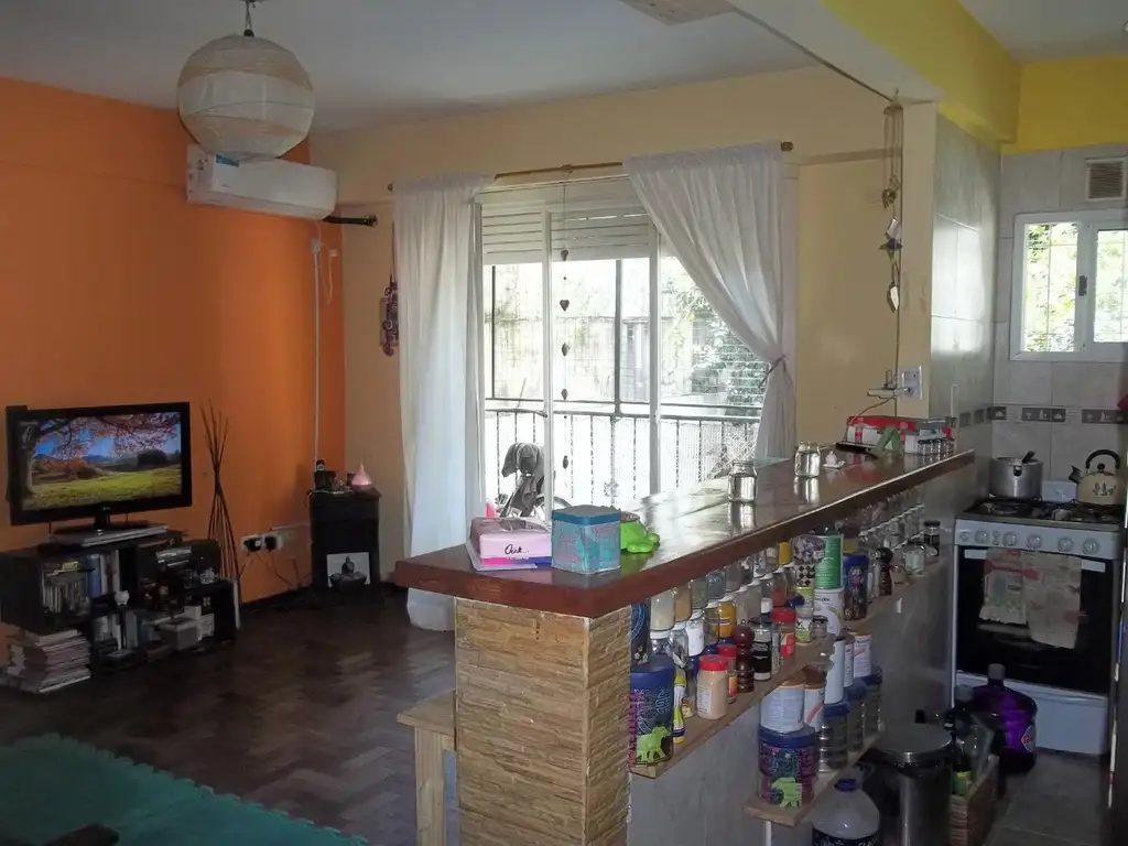 Foto de 2 AMB / TOTAL 51m2 / CFTE / BALCON / LAVADERO / EDIF 55 AÑOS / EXP $, imagen 1