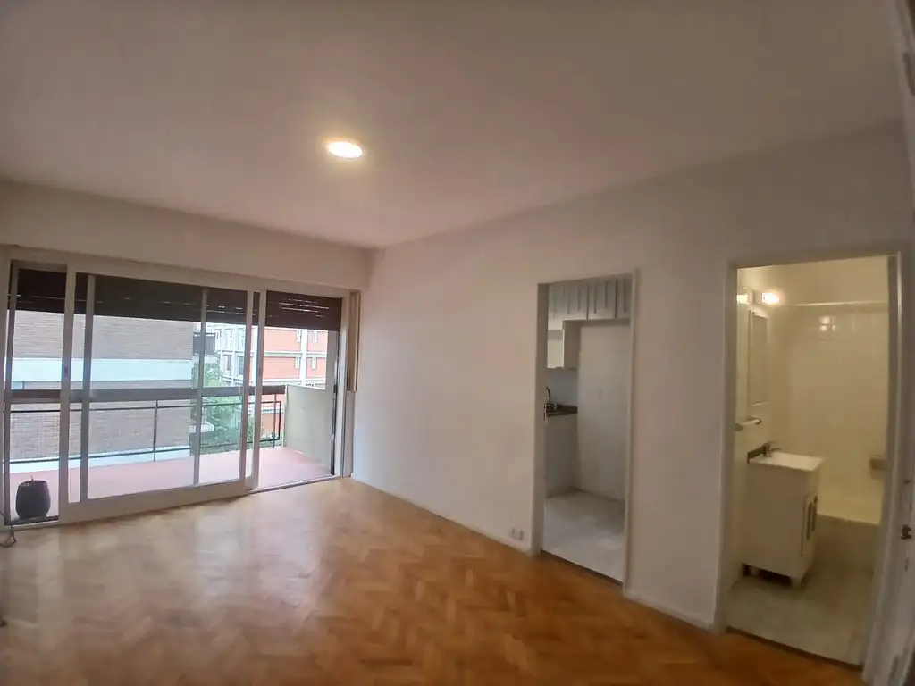 Foto de Muy buen monoambiente con balcón terraza, imagen 4