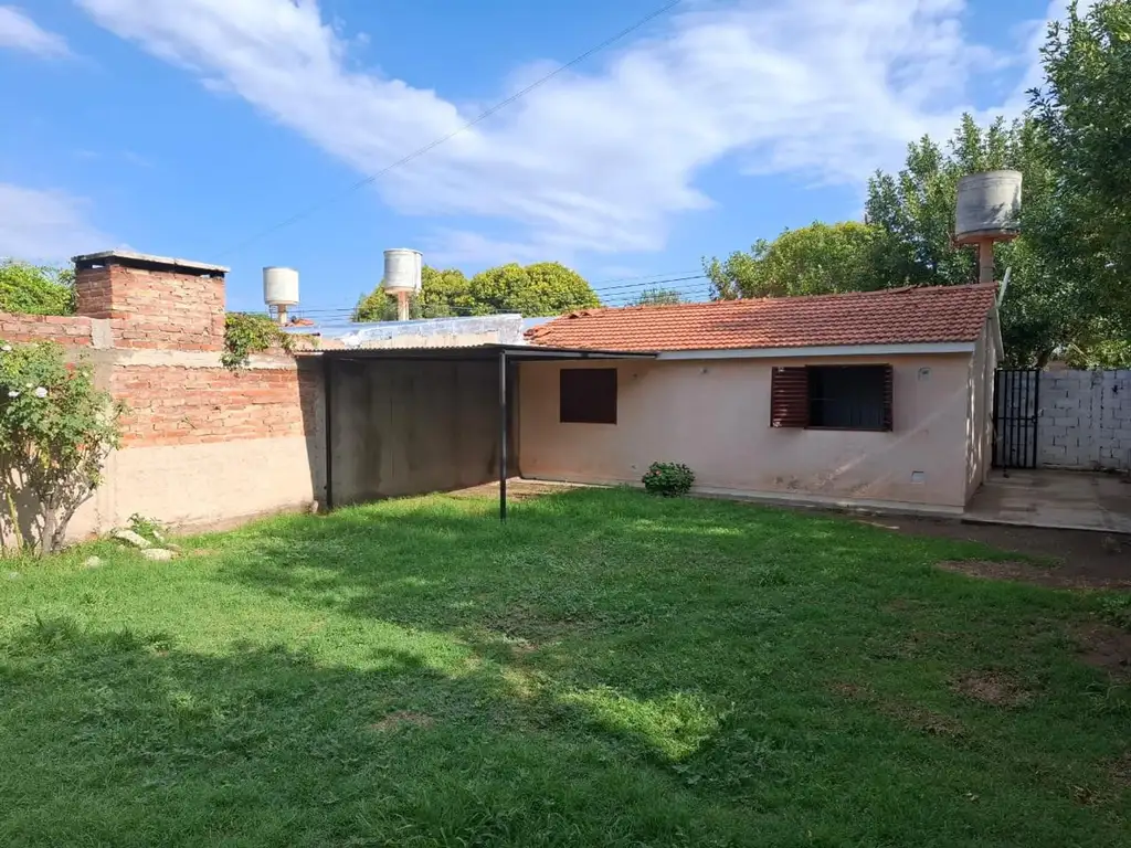 Foto de Casa 2 dormitorios barrio Lucas Rodriguez, imagen 1