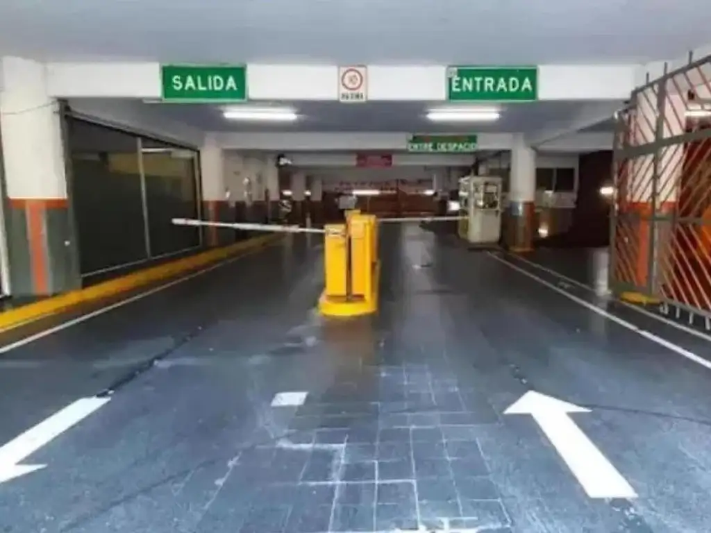 Foto de 2 COCHERAS 24HS DE 12MTS CADA UNA RAMPA MOVIL MECANIZADA, imagen 3