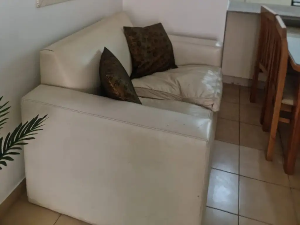 Foto de Excelente monoambiente c/ balcon Fte Baño y Cocina separada, imagen 1