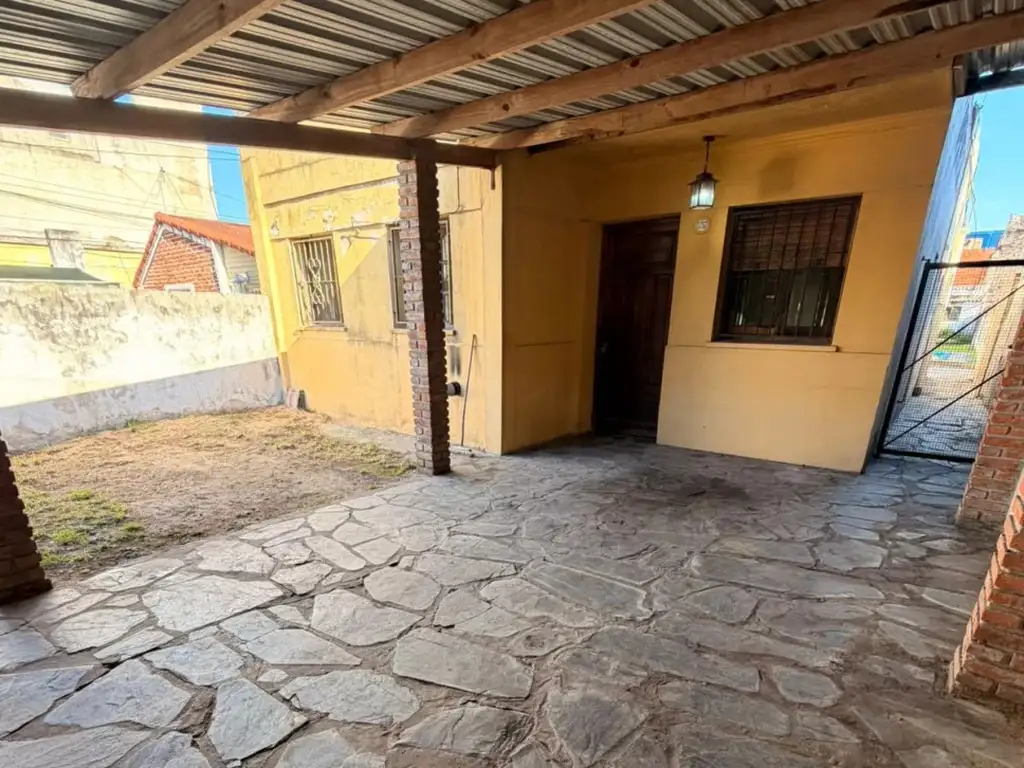 Foto de SE VENDE CASA 4 AMB VILLA LUGANO, imagen 5
