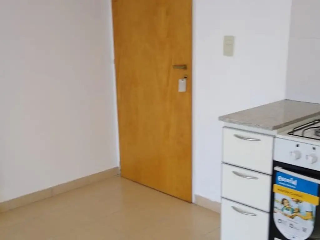 Foto de DEPARTAMENTO EN ALQUILER - PALOMAR, imagen 2