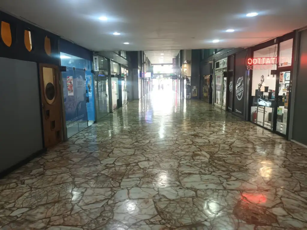 Foto de ALQUILER DE LOCAL EN GALERÍA Rio de Janeiro av. cabildo 2370 Belgrano, imagen 1