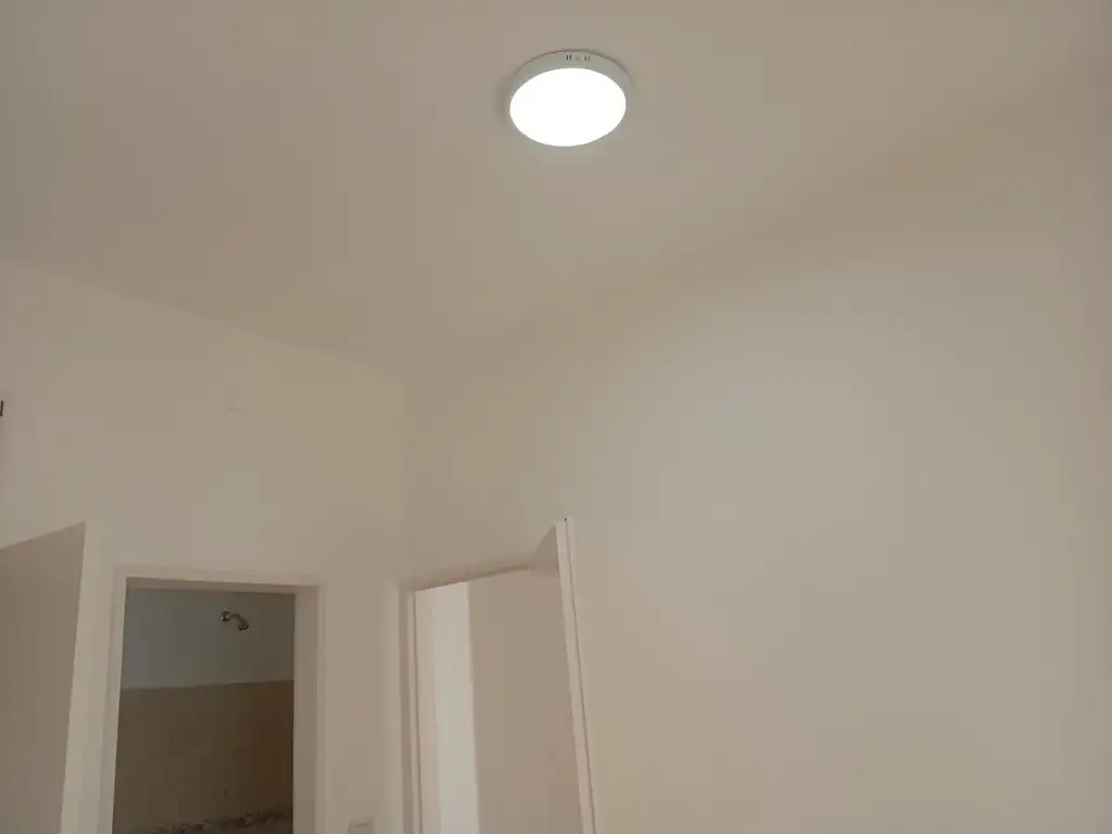 Foto de Recoleta 2 Amb. PB C/Patio. Apto Prof. venta con RENTA, imagen 3
