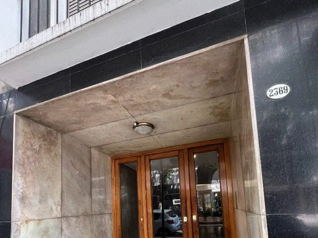 Foto de DEPTO. DE 2 AMBIENTES CONTRAFRENTE APTO PROFESIONAL, CON BAJAS, imagen 1