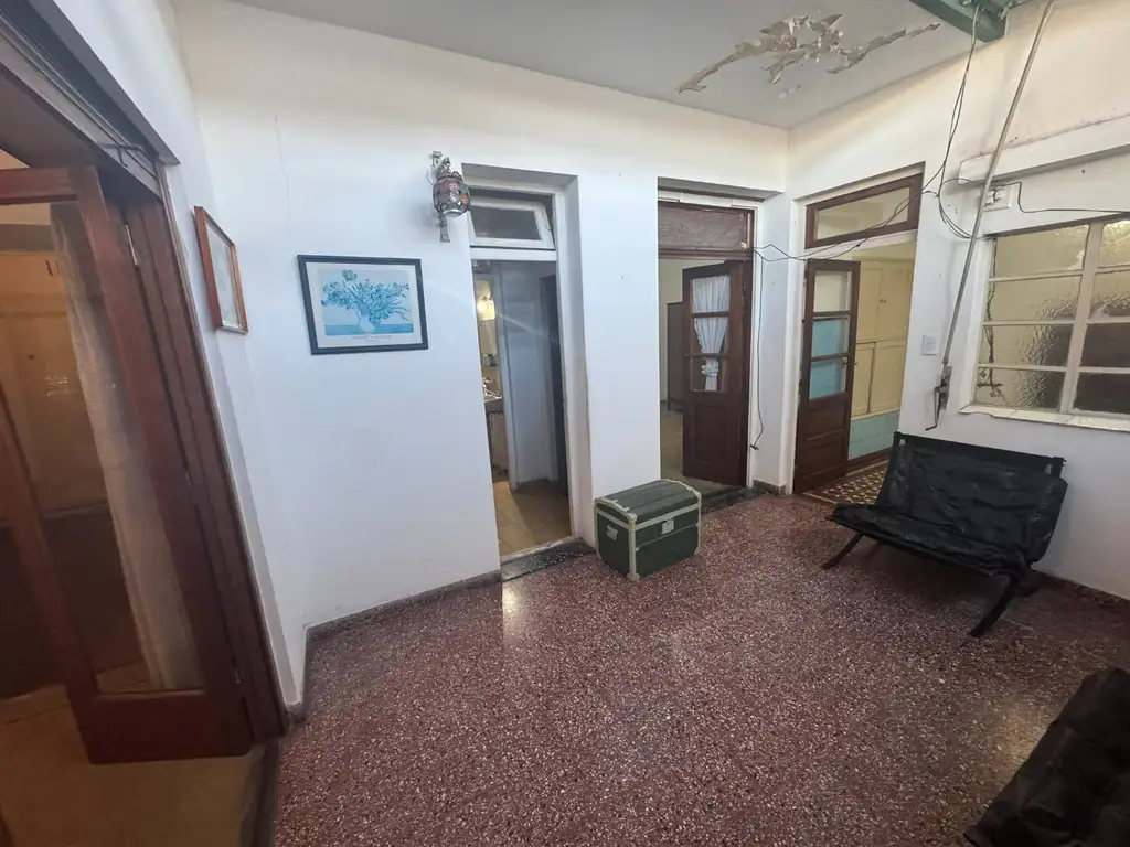 Foto de Venta Ph de 3 ambientes con fondo parquizado Apto Credito - Villa Lugano, imagen 3