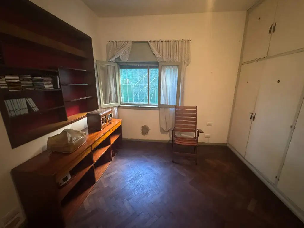 Foto de Venta Ph de 3 ambientes con fondo parquizado Apto Credito - Villa Lugano, imagen 1