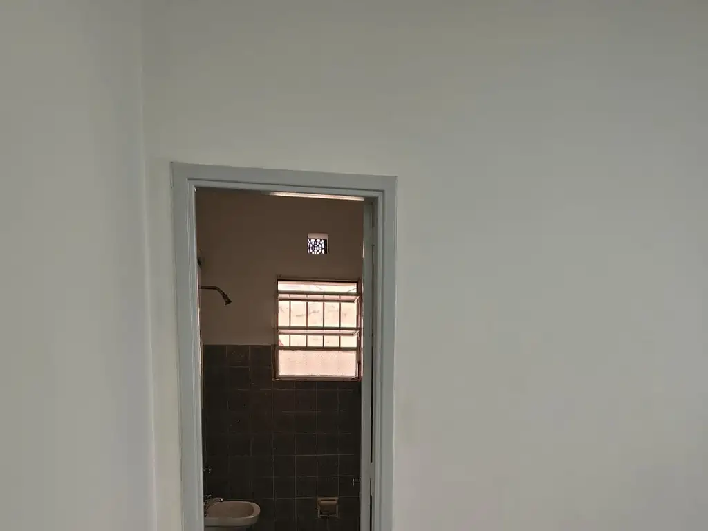 Foto de PH DE DOS AMBIENTES CON DOS PATIO Y TERRAZA, imagen 4