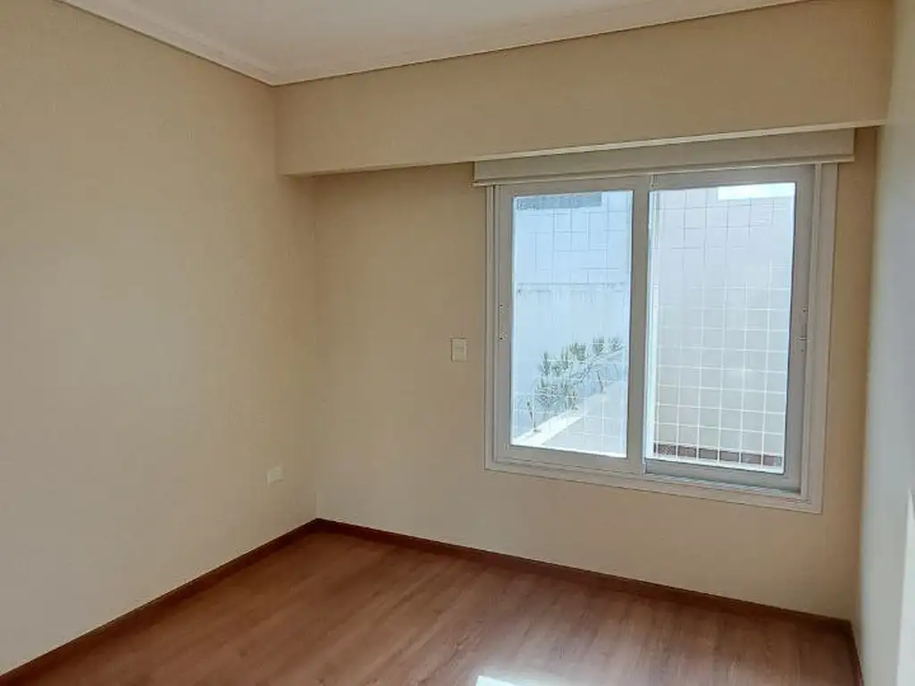 Foto de ALQUILA DEPTO 3 AMBIENTES IMPECABLE EN DEVOTO, imagen 5