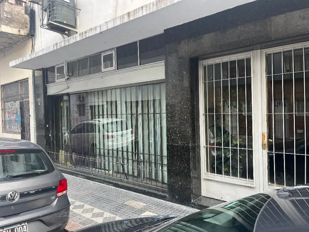 Foto de LOCALES - A LA CALLE - MONSERRAT, CAPITAL FEDERAL, imagen 2