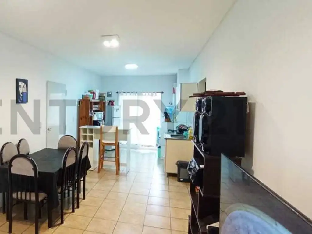 Foto de VENTA DEPARTAMENTO 4 AMBIENTES EN VILLA SOLDATI, imagen 1