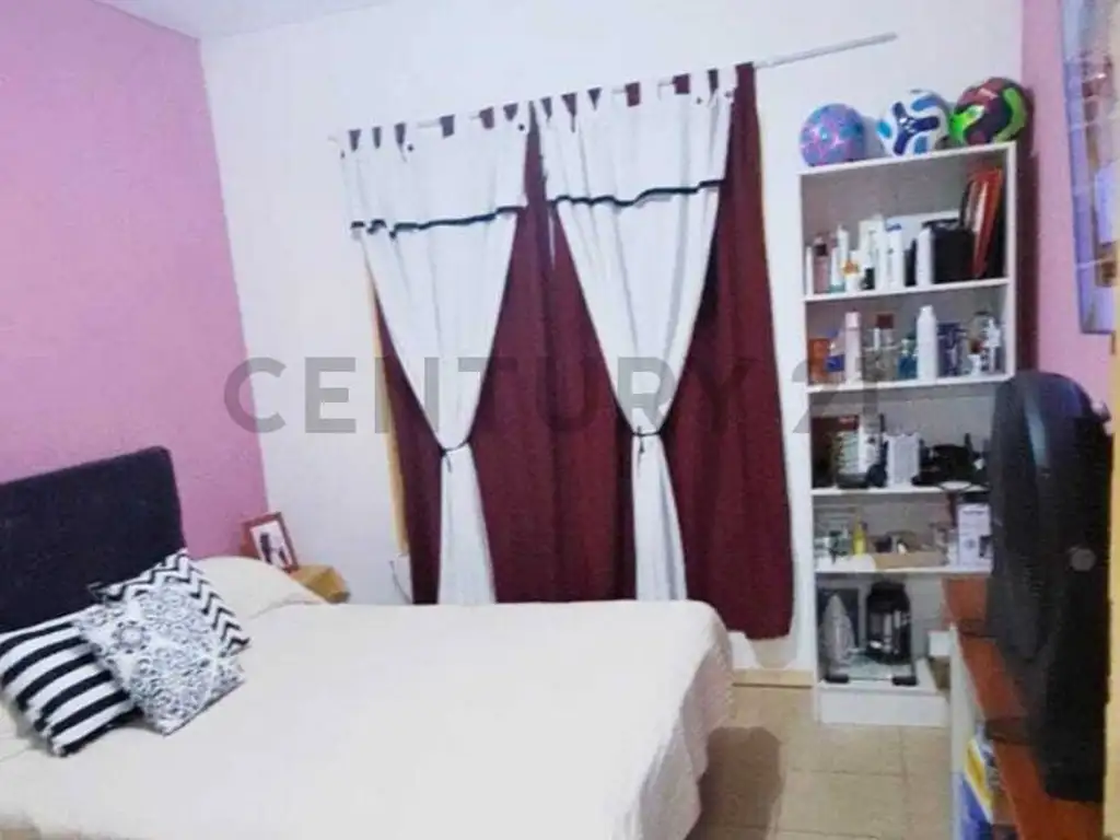 Foto de VENTA DEPARTAMENTO 4 AMBIENTES EN VILLA SOLDATI, imagen 4