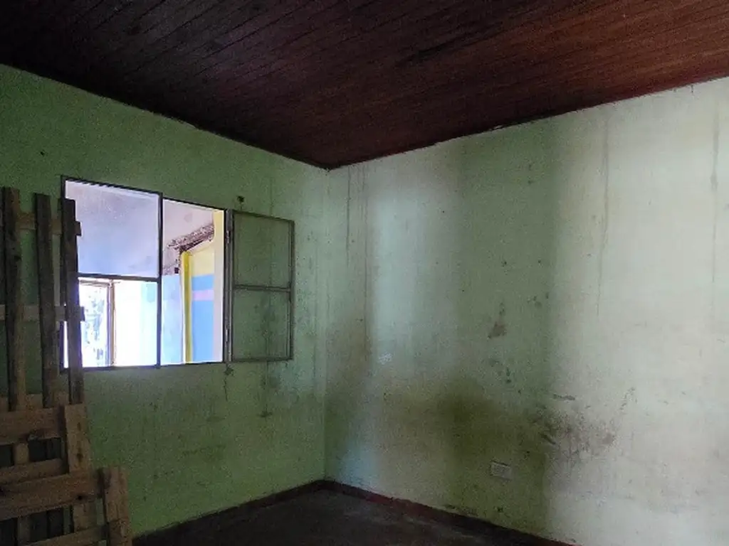 Foto de CASA RECICLAR/DEMOLER A METROS HOSPITAL, imagen 5