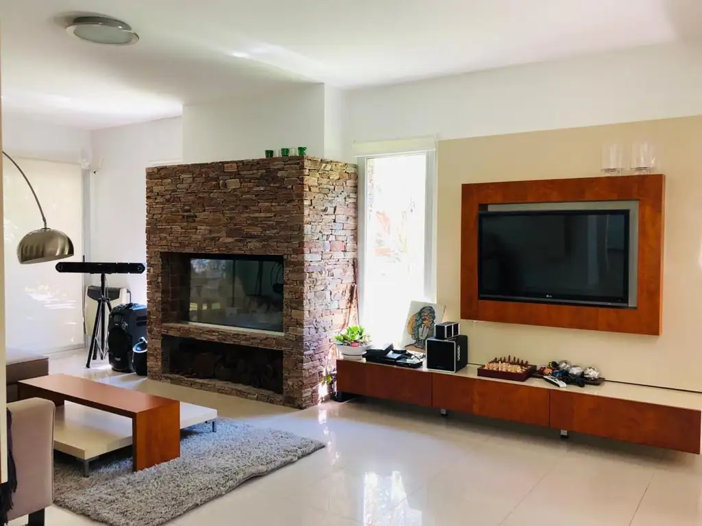 Foto de Casa 5 ambientes- B° Cardenal del Monte, imagen 5